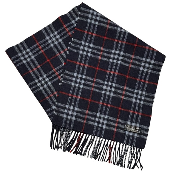 Burberrys of London 100% Lambswool Rectangular Scarf 12? x 62